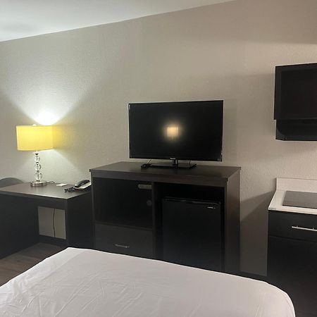 Motel 6 Charlotte, Nc - Airport South Kültér fotó
